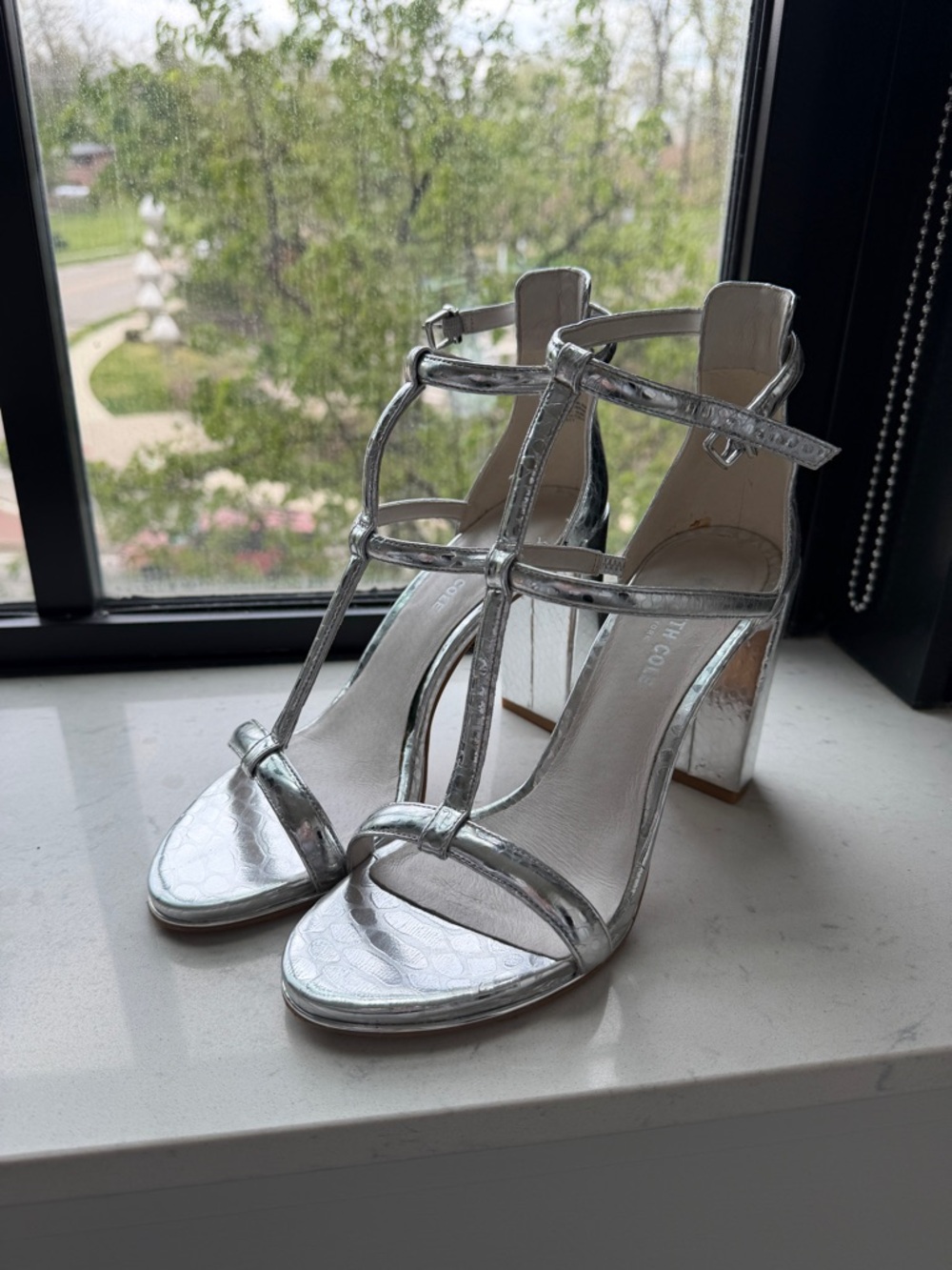 Kenneth Cole Silver T-Strap Block Heel Sandals - Women